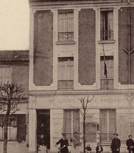 Photo d'archive, la mairie du Blanc-Mesnil rue Henri-Barbusse