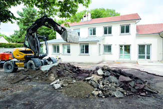 Des travaux ont eu lieu tout l’été pour rénover l’école France-Bloch-Sérazin. © Fabien Charlier