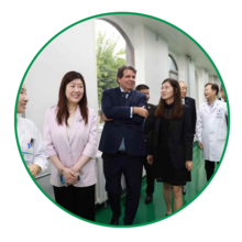 Visite de l'hôpital de médecine intégrée traditionnelle et occidentale de Chaoyangmen.